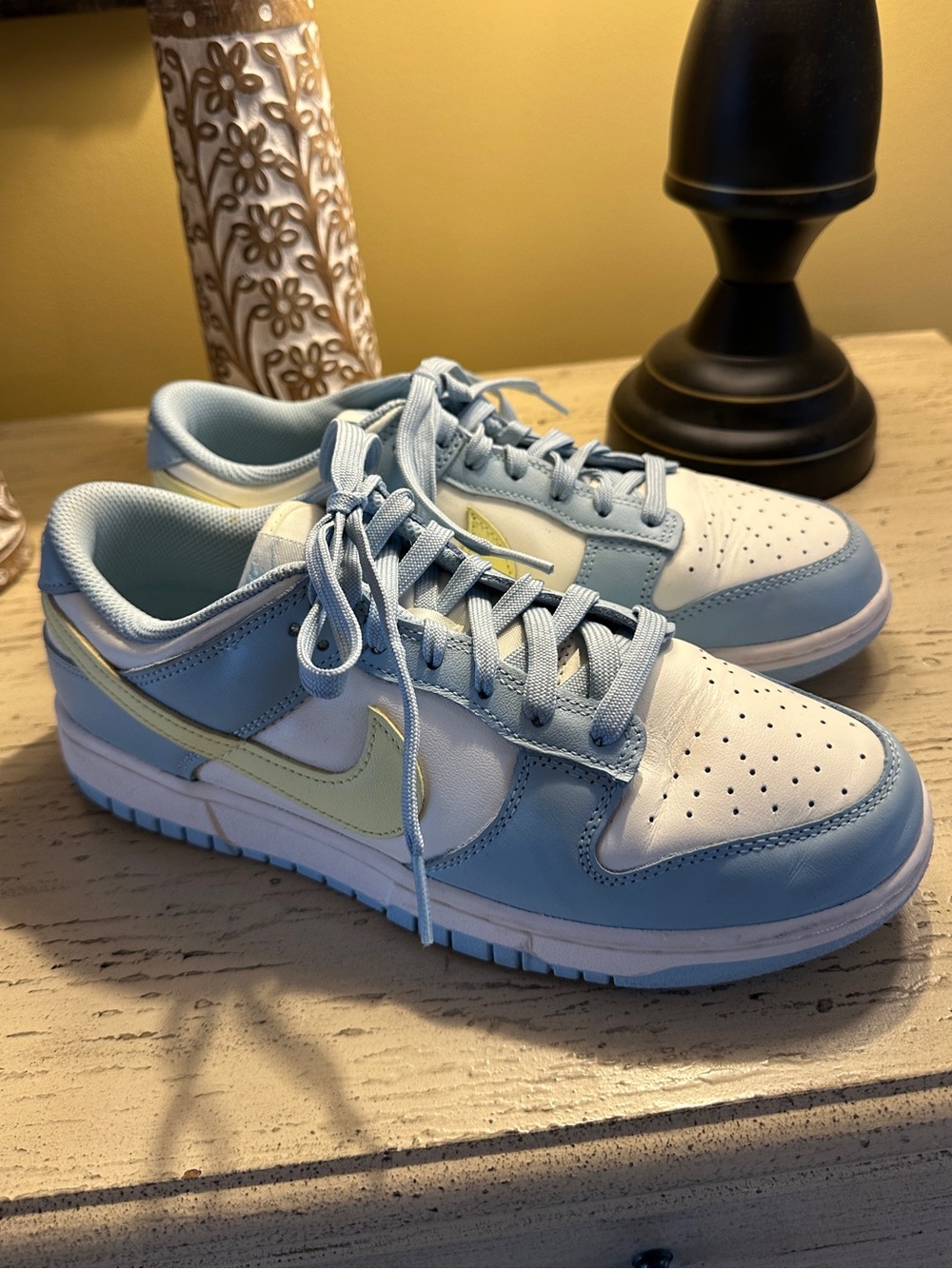 Nike Dunk Low Ocean Bliss/Citron Tint Xlnt Womens 9.5 Light Blue/Yellow